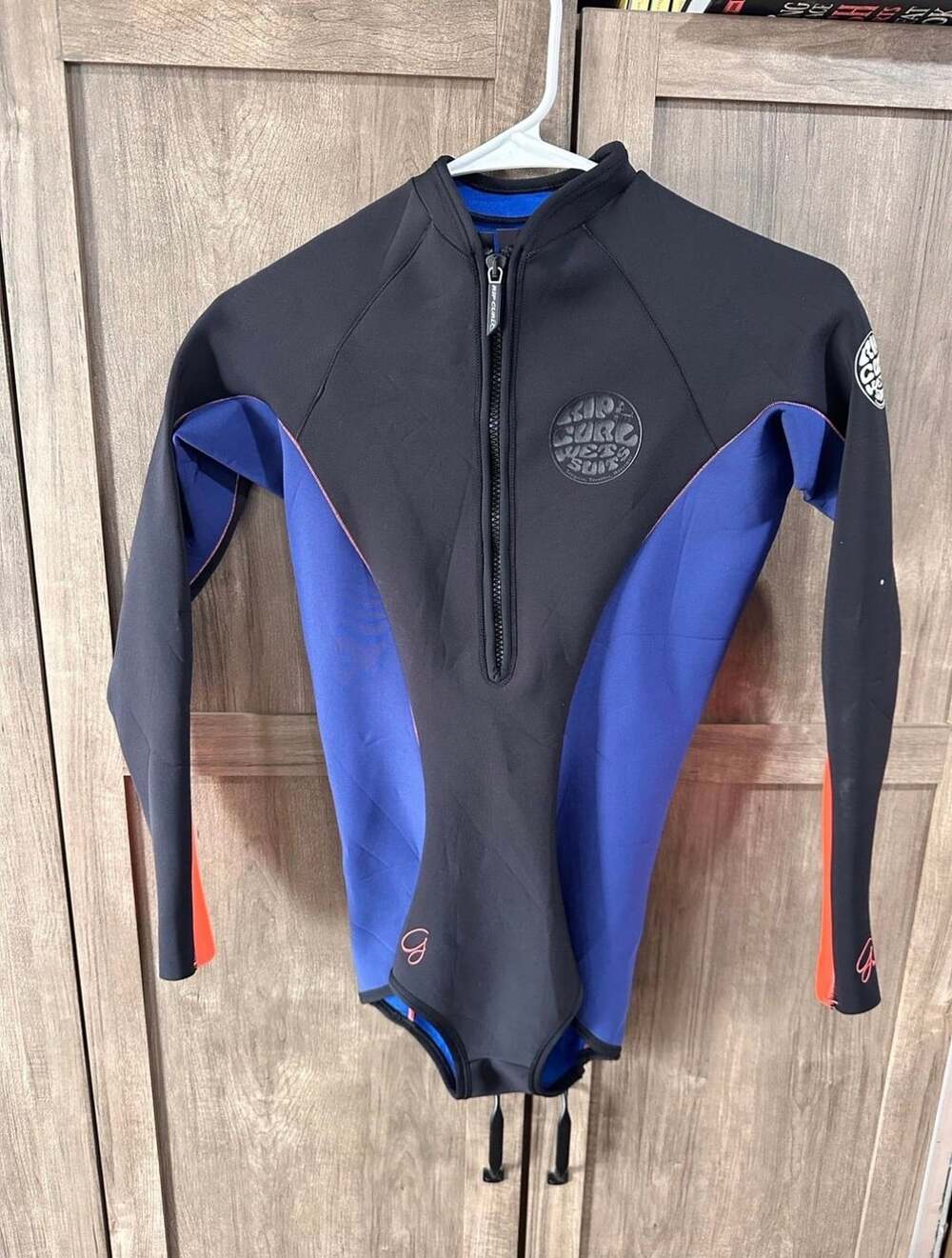 Rip Curl G-Bomb Long Sleeve Springsuit Size 10 Black Blue Wetsuit
